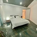 아파트 Riviera Unirii