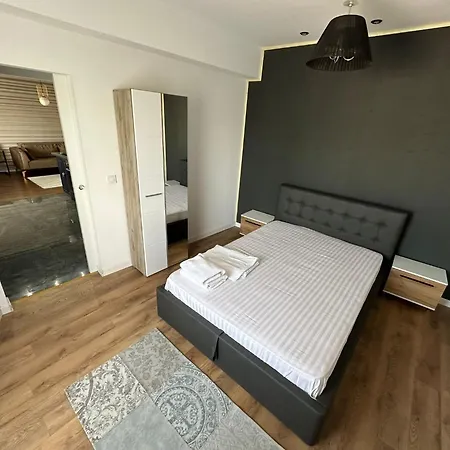 Riviera Unirii * Bükreş