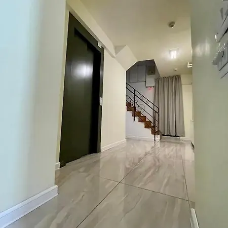 Апартаменти Riviera Unirii