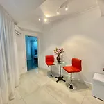 Riviera Unirii Апартаменти *